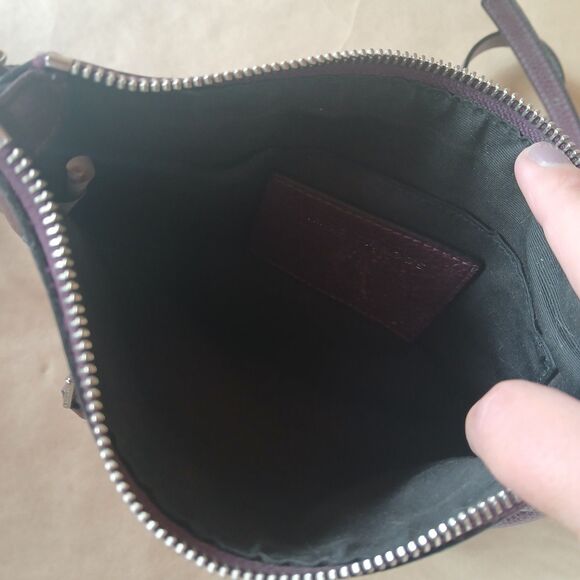 Marc Jacobs Womens Burgundy Pebbled Leather Crossbody Bag 9" X 9" - Picture 7 of 10